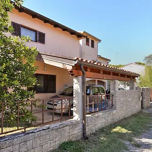 https://apartments-dolinka.pula-hotels.org